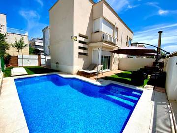 Ferienhaus für 8 Personen, mit Pool und Garten sowie Ausblick in Oropesa del Mar