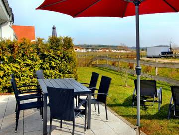 Ferienhaus für 6 Personen, mit Terrasse und Garten sowie Sauna, kinderfreundlich in Göhren-Lebbin