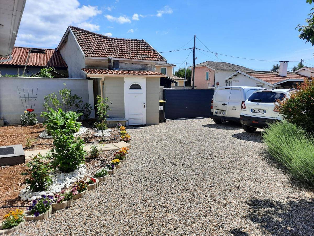 Two-Bedroom Chalet in Audenge, Région d'Arcachon