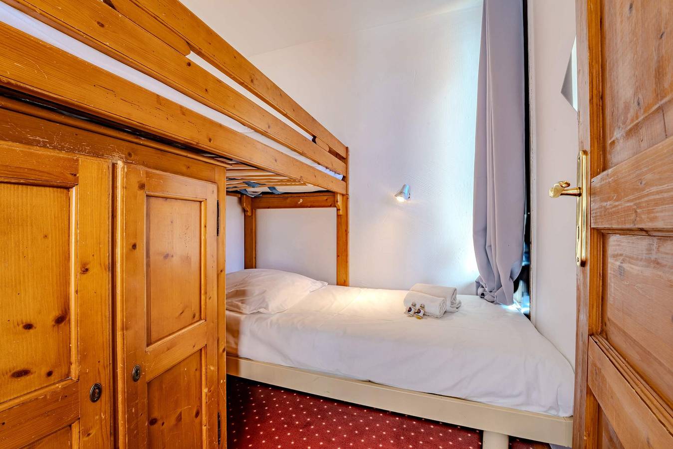 Ganze Wohnung, Mountain-View w/ Ski-In/Out Stay in Val Thorens, Les Trois Vallées