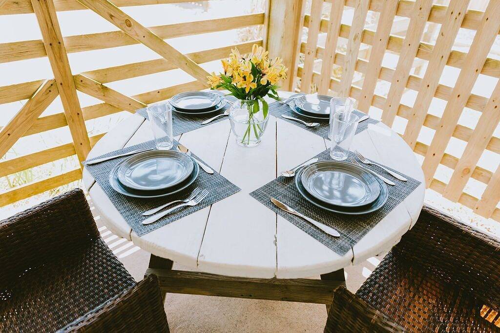 Ganze Wohnung, Obx Oceanside Cottage, Dog Friendly, Walk to Beach in Kill Devil Hills, Dare County