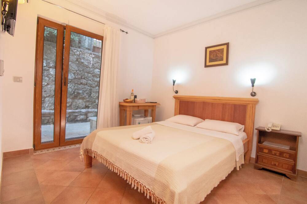 Mesón Levantin Habitación N6 in Sveti Stefan, Municipio de Budva