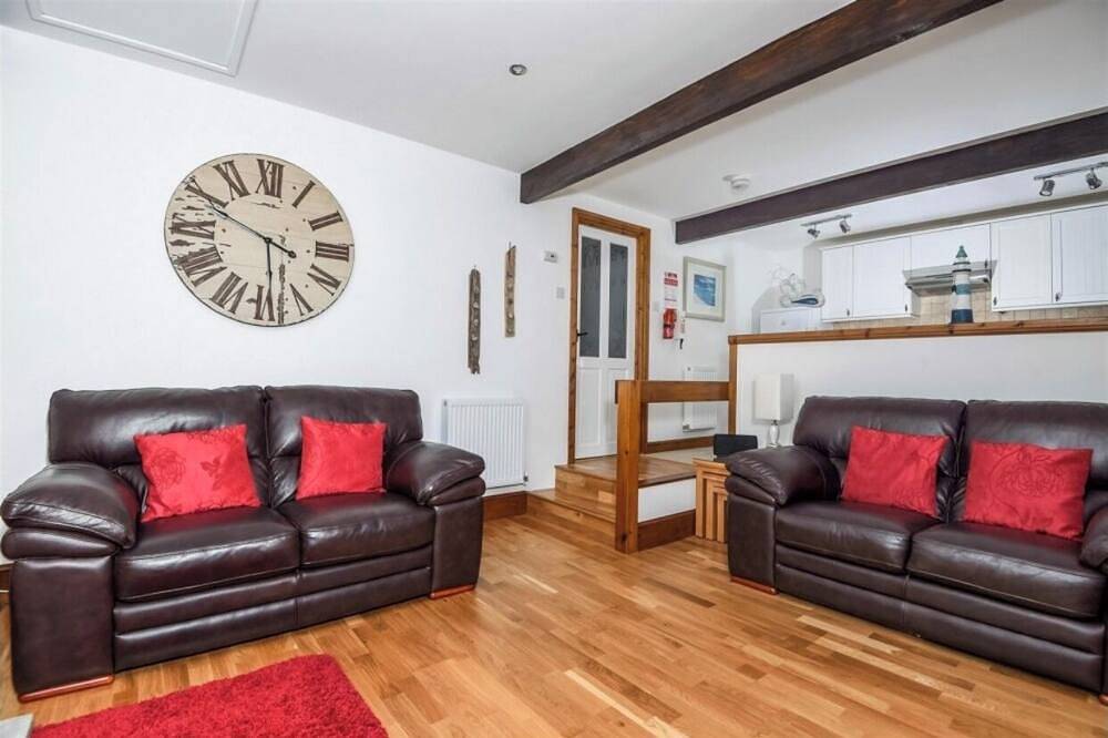 \"Driftwood\" A cosy cottage in Hartland, on the edge of Coastal path. in Hartland Devon Heritage Coast
