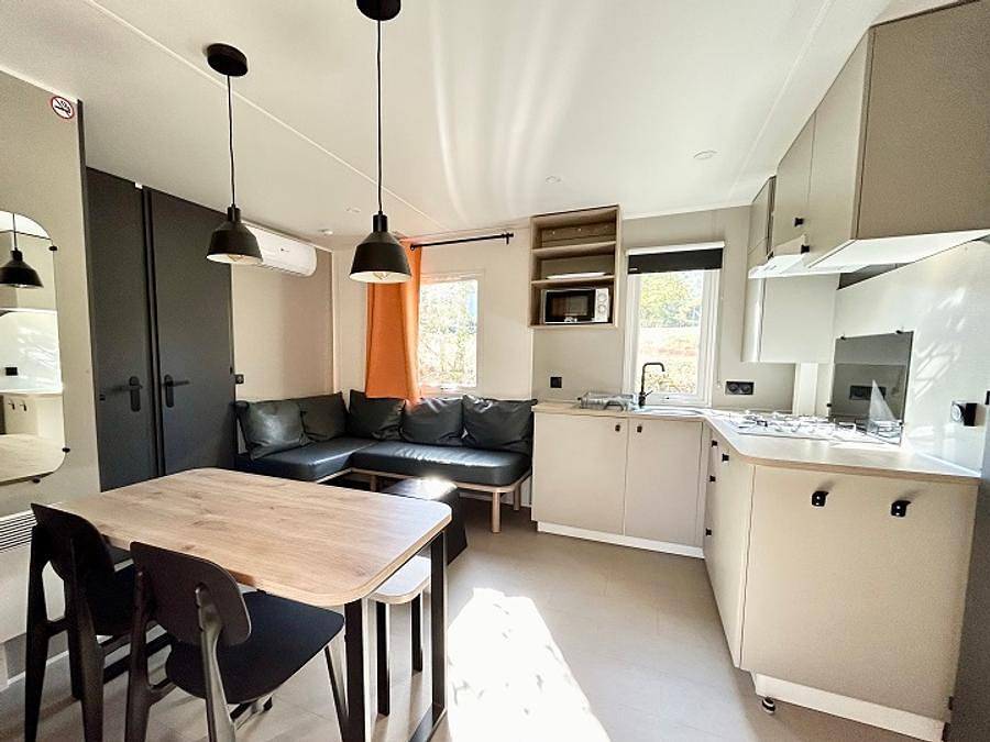 Camping L'eau Vive - Mobilheim 6 personen - Mobilheim Family Plus Clim in Vernet-les-Bains, Parc naturel régional des Pyrénées catalanes