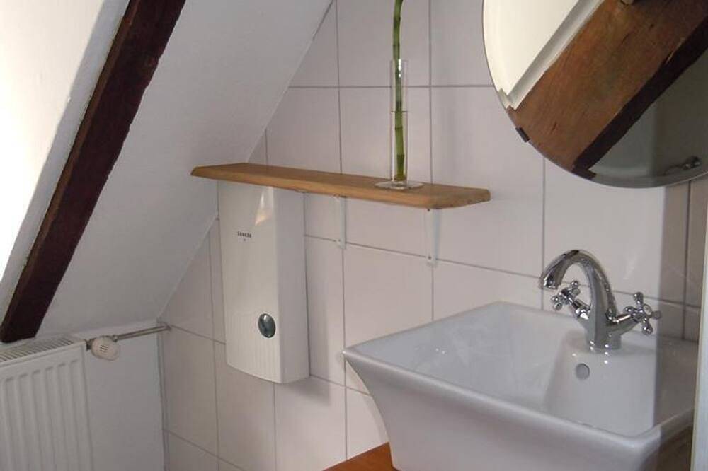 Ganze Wohnung, Im alten Halfenhaus - Doppelzimmer Dusche/Wc in Burg Eltz, Müden (Mosel)