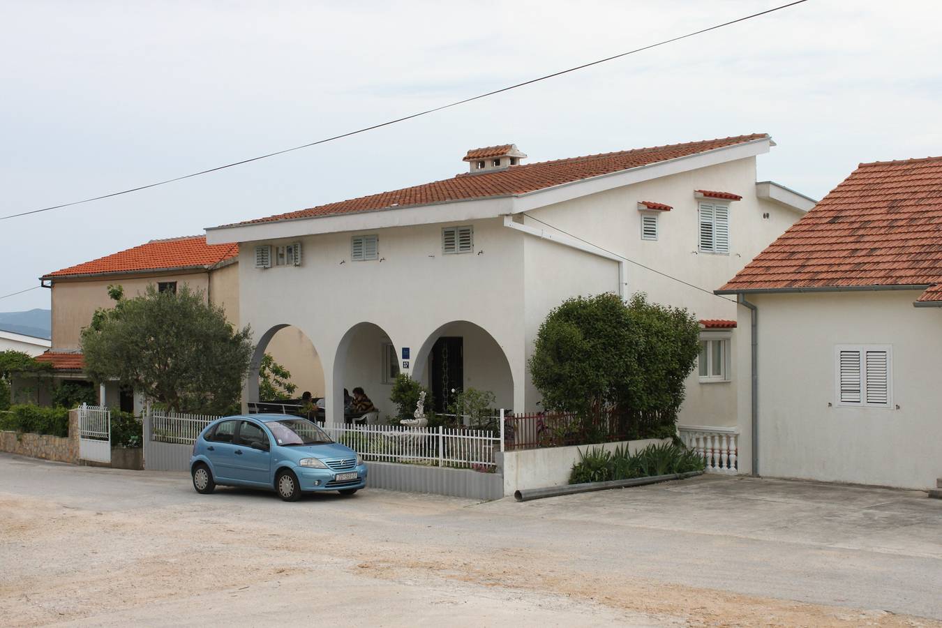 Ganze Wohnung, 2-Zimmer-Ferienwohnung mit Terrasse und Meerblick Sveti Petar, Biograd -c in Općina Sveti Filip i Jakov, Zadar
