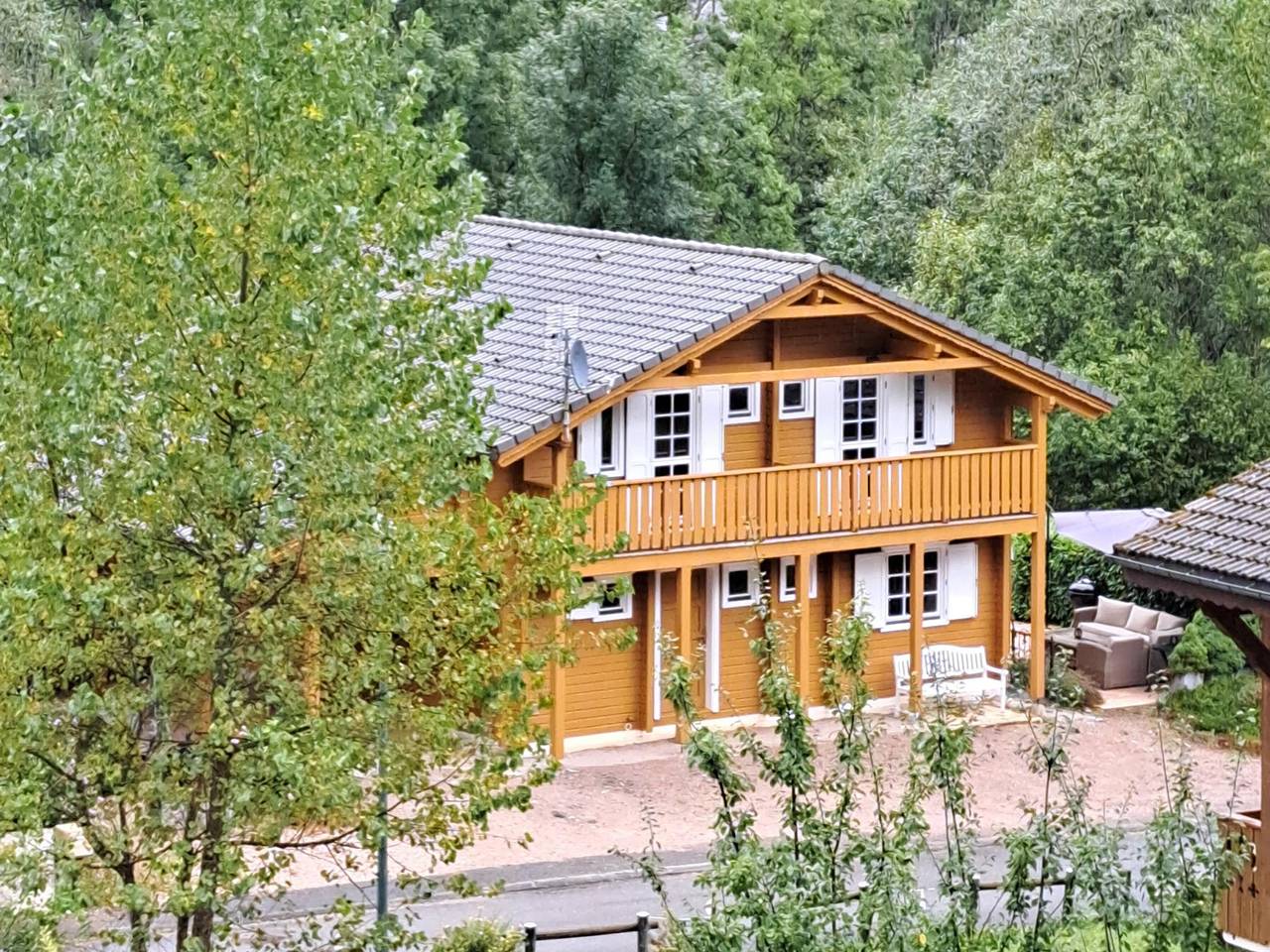 Casa Rural para 12 personas con terraza in Saint-Jean-d'Aulps, Les Portes du Soleil