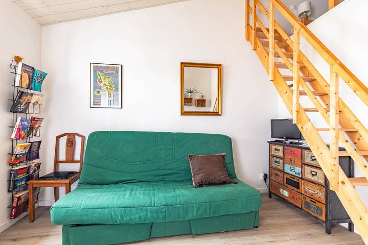 Estudio entero, Estudio independiente en la isla con terraza privada, jardín compartido y Wi-Fi in Saint-Georges-d'Oléron, Côte de Beauté