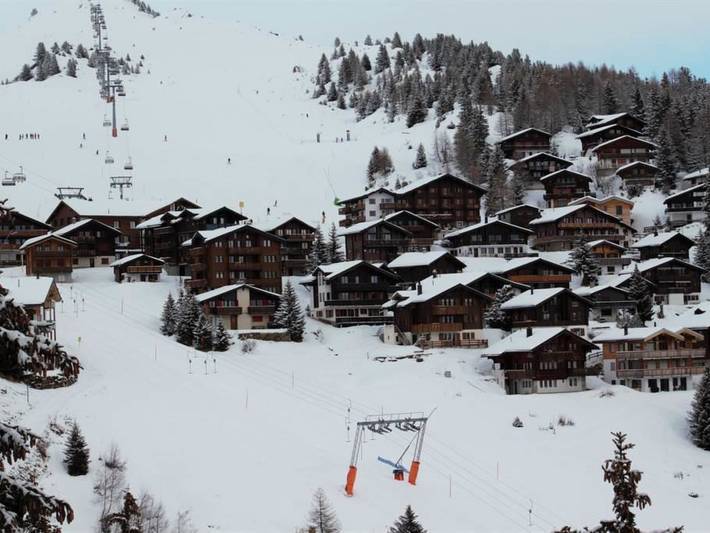 Hütte für 4 Personen, mit Balkon und Pool in Bettmeralp - 4