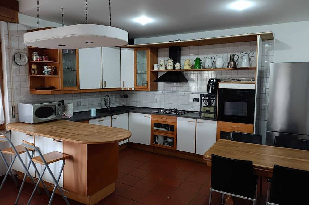 Ganze Wohnung, The Terrace in Gattinara, Vercelli Provinz