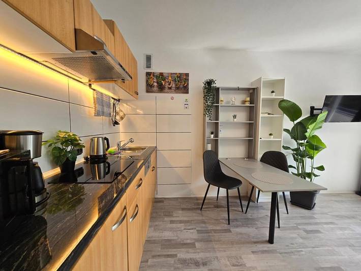 Ferienwohnung für 2 Personen, mit Balkon und Ausblick, kinderfreundlich in Stuttgart - 2