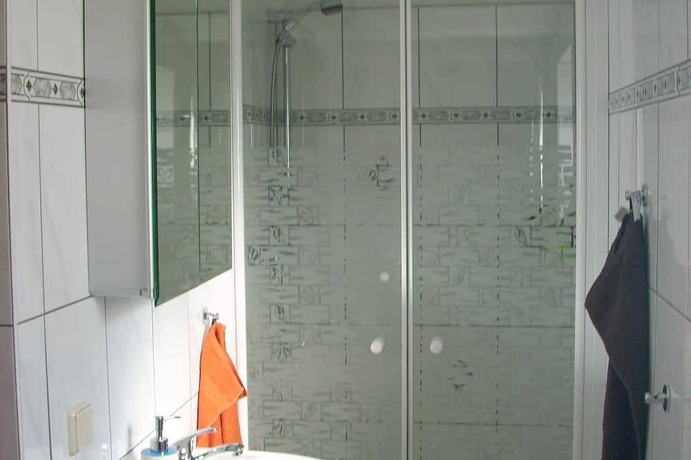 Ganze Wohnung, Familienfreundliche Nichtraucherferienwohnung in Milow (Milower Land), Milower Land