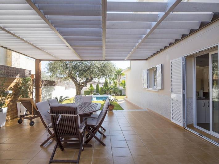 Casa rural para 8 personas, con piscina además de jardín y terraza en Bajo Penedés - 4
