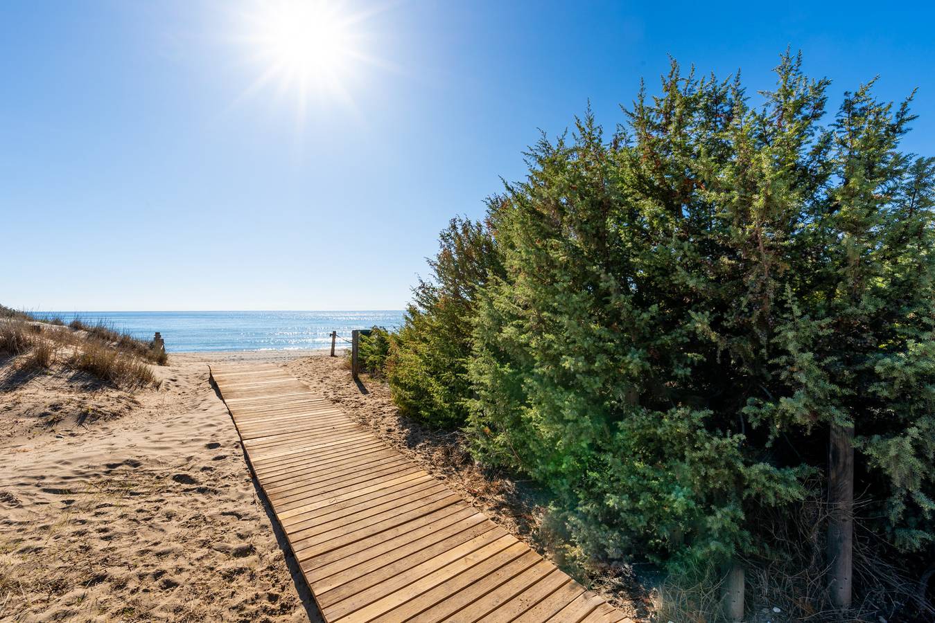 Entire apartment, Bahia de Marbella | 3 bedroom beach apartment with sea view in Las Chapas, Marbella