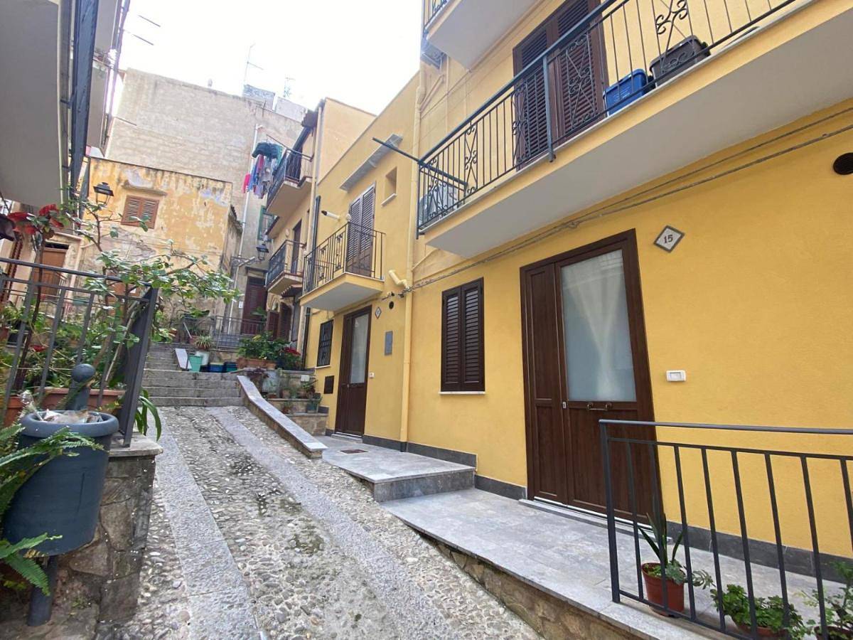 Double Room with Private Bathroom in Trabia, Provincia di Palermo
