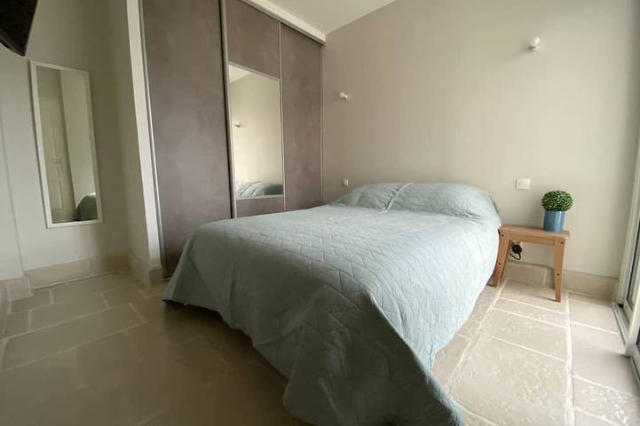 Location de vacances pour 8 personnes, avec jardin et terrasse à Angé - 2