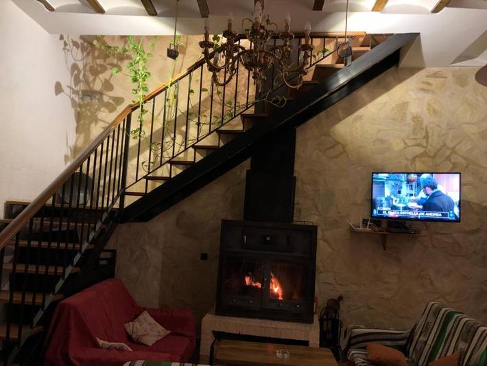 Casa rural para 14 personas, con vistas al lago además de vistas y terraza, Se admiten mascotas en Tolosa (Alcalá del Júcar) - 3