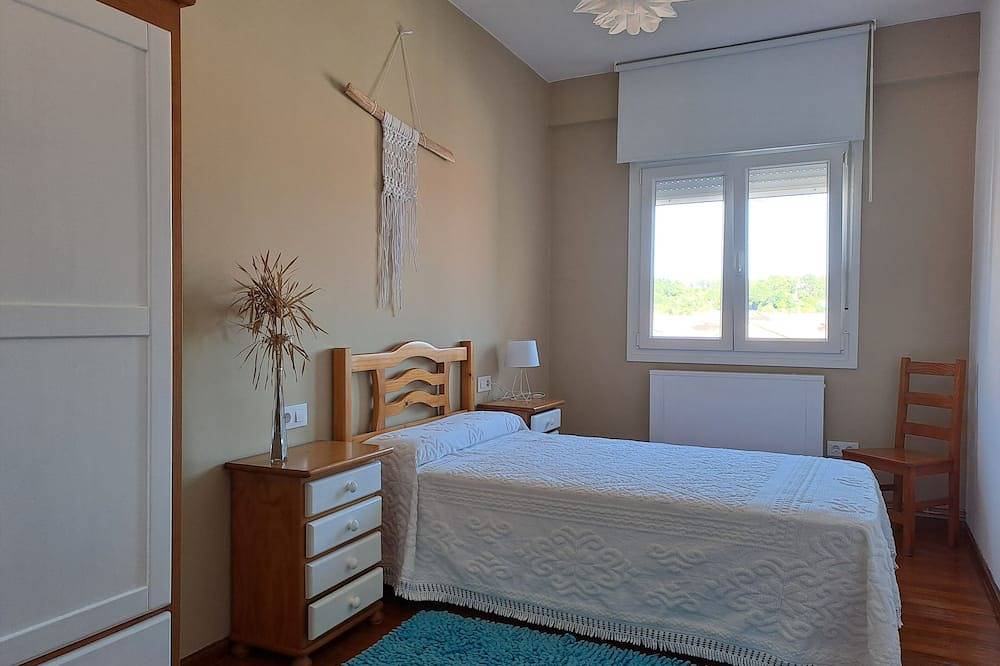 Entire apartment, Torre Plaza 4. A cozy apartment in Boiro, beaches and terraces. in Boiro, Rías Baixas