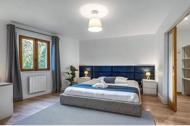 Gîte pour 8 personnes, avec jardin dans Pougny - 2