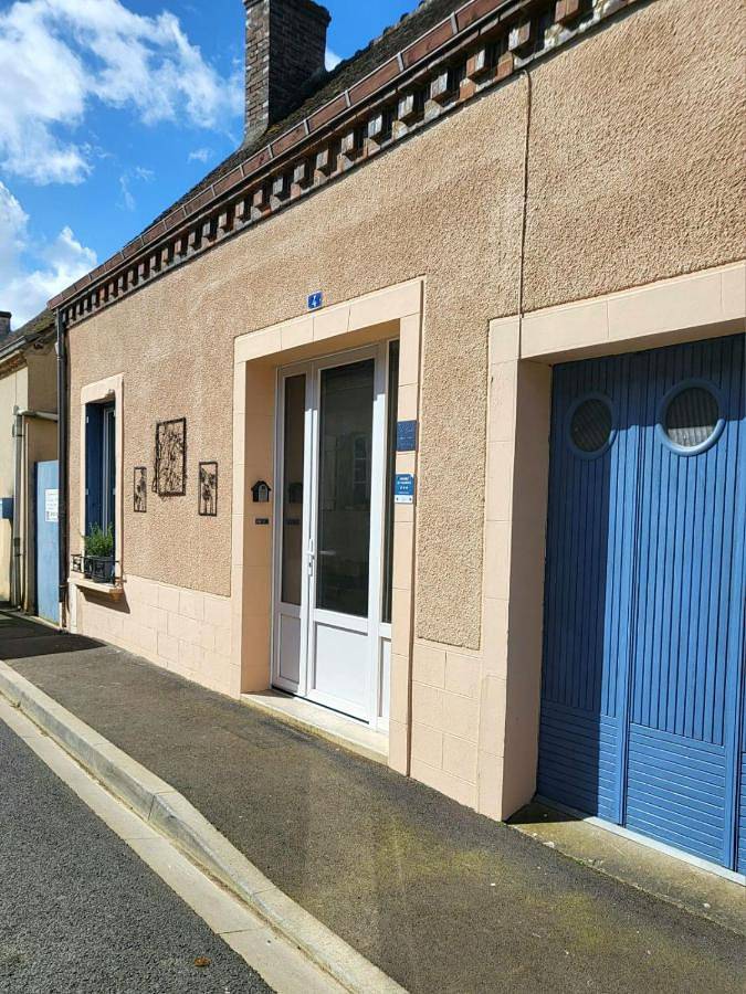 Location de vacances pour 4 personnes, avec jardin dans Gréez-sur-Roc - 3