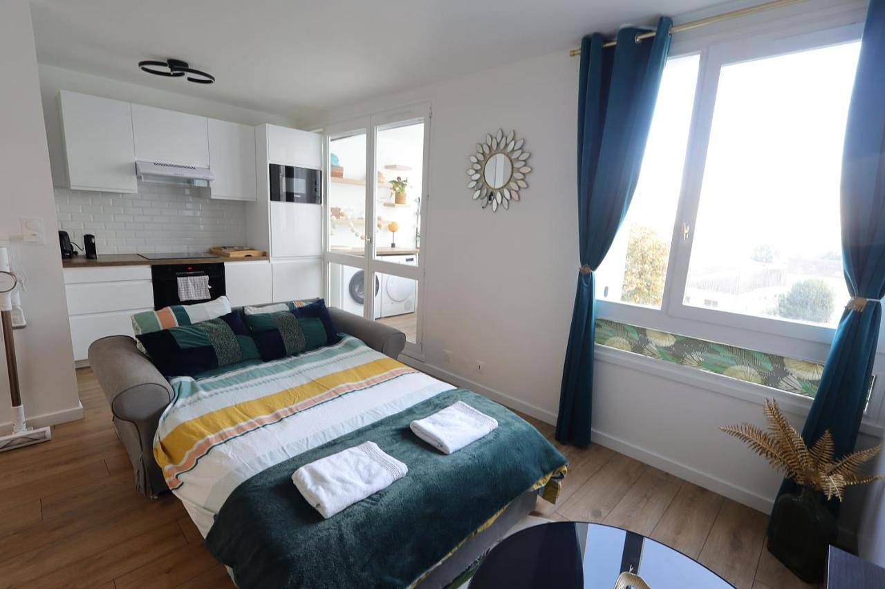 Appartement entier, One-Bedroom Apartment in Meaux, Seine-et-Marne