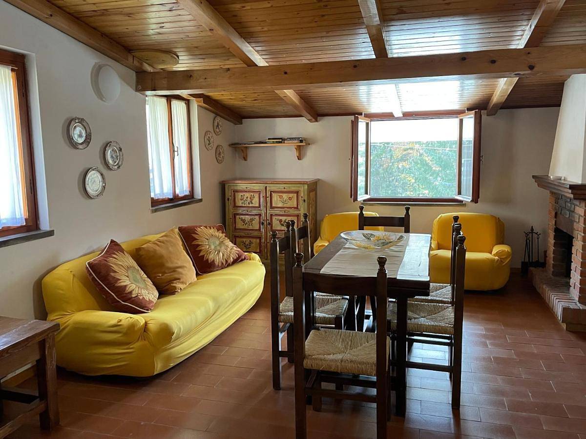Appartamento intero, Two-Bedroom Apartment in Iano, Alta Via dei Parchi