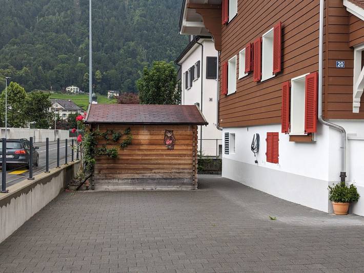 Ferienwohnung für 5 Personen, mit Balkon und Garten im Uri