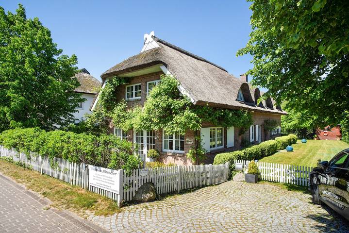 Ferienhaus für 6 Personen, mit Garten in Zirkow