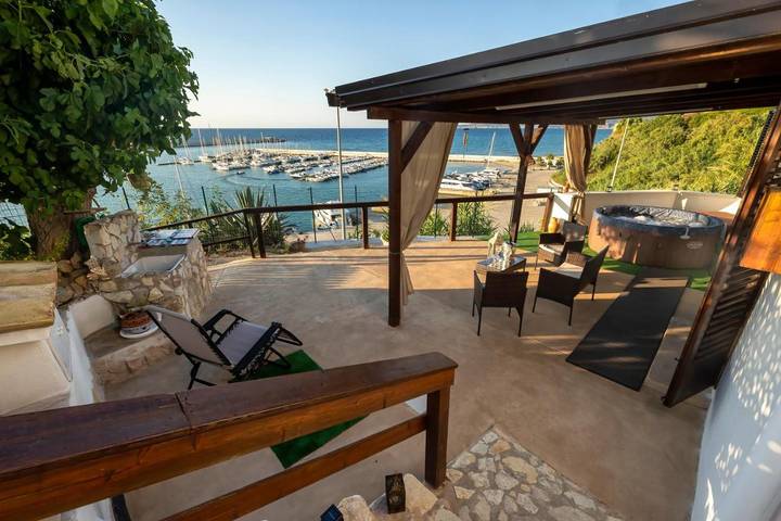 Villa per 4 persone, con panorama e giardino a Balestrate