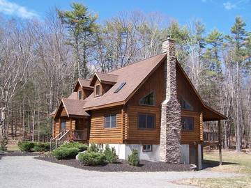 Log Cabin for 5 Guests in Catskill Mountains, Ulster County, Picture 1