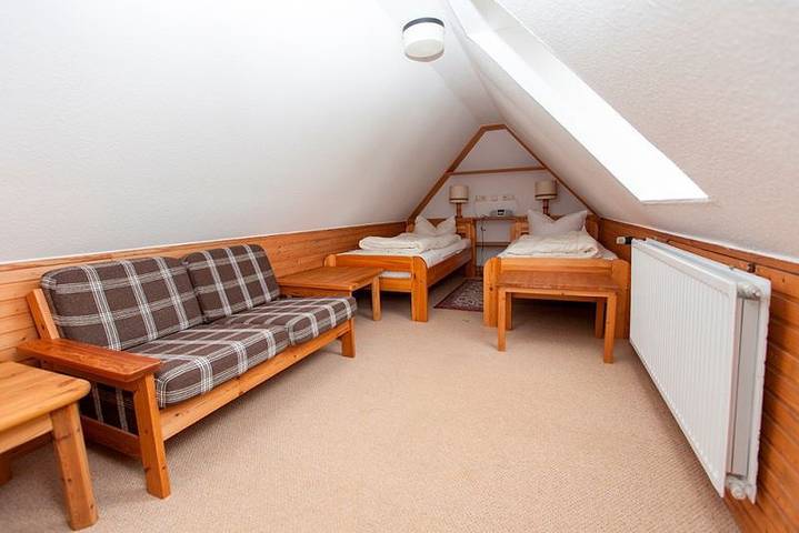 Ganze Wohnung, Moin Moin und Willkommen in der "Strandiris". in Nordfriesische Inseln (Schleswig-Holstein) (Schleswig-Holstein), Wenningstedt