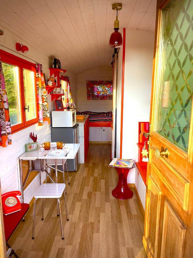 Tente pour 2 personnes, avec terrasse ainsi que vue et jardin dans le Calvados - 3