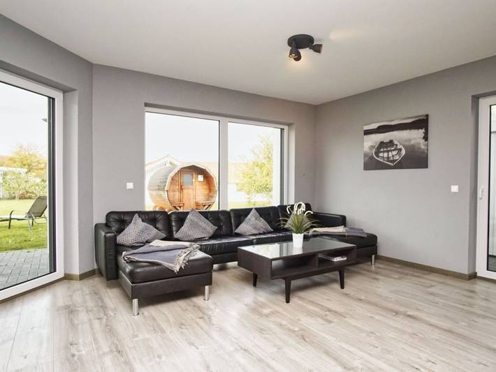 Ferienhaus für 8 Personen, mit Garten und Sauna sowie Terrasse, kinderfreundlich in Trent - 4