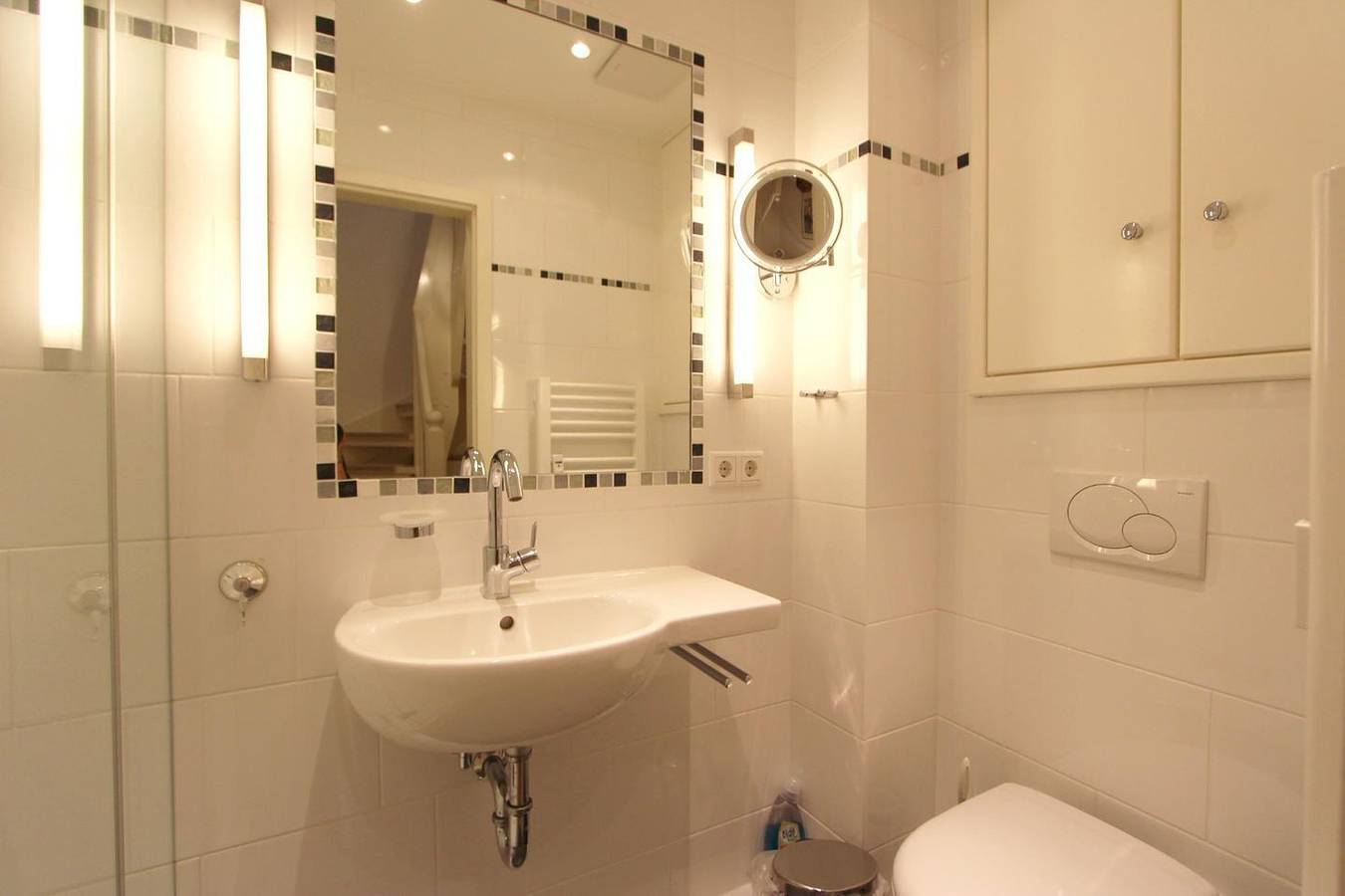 Ganze Wohnung, Individuell geschnittene Ferienwohnung im 2. Ober- und Dachgeschoss in Wenningstedt, Sylt