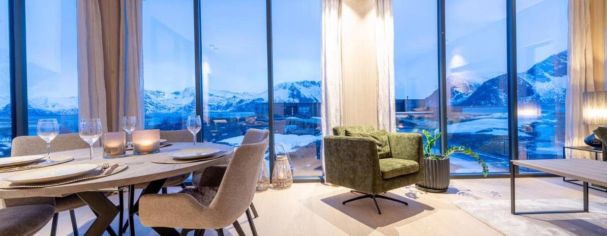 Chalet für 7 Personen, mit Ausblick und Terrasse sowie Garten auf den Lofoten - 3