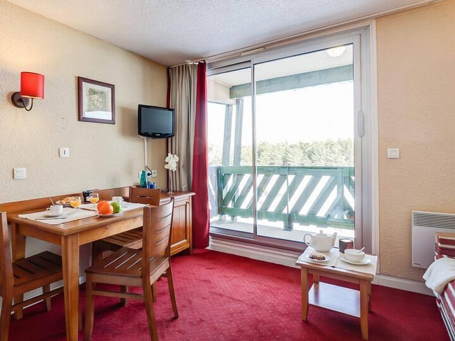 Pierre & Vacances Résidence Le Sequoïa - Appartement 2 personnes - Studio Standard in Bolquère, Parc naturel régional des Pyrénées catalanes