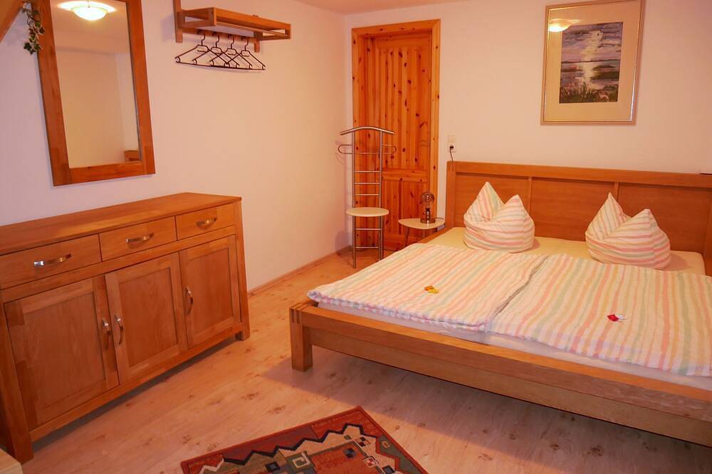 Ganze Wohnung, Ferienhaus Sontag - Ferienhaus in Wolgast, Usedomer Norden