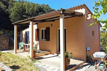 Gîte pour 4 personnes, avec piscine et jardin à Boisset-et-Gaujac