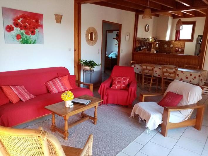 Location de vacances pour 6 personnes, avec piscine ainsi que vue et jardin, animaux acceptés à Montcaret - 4
