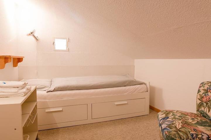 Appartement entier, Haus Christina Dohlengiebel Appartement/Fewo, Dusche und Bad, Wc, 3 Schlafräume in Arosa, Chaîne de Plessur