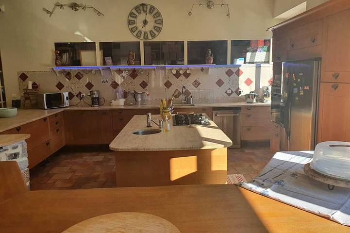 Appartement de vacances pour 18 personnes, avec jardin
