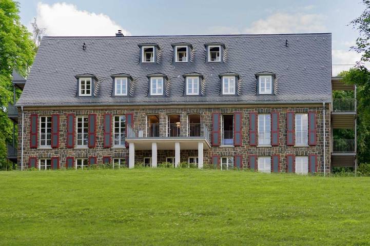 Ferienwohnung für 4 Personen, mit Seeblick und Garten sowie Balkon in Edertal - 2