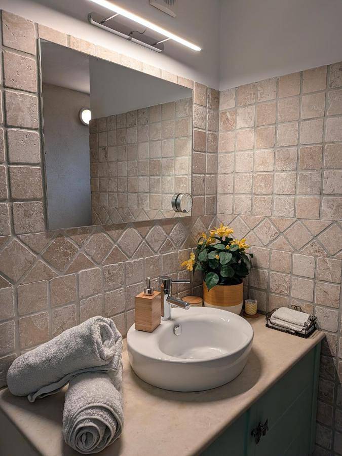 Gîte pour 2 personnes, animaux acceptés à Calvisson - 2