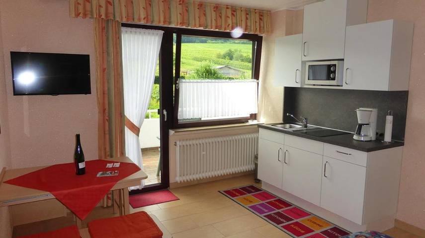 Gîte pour 2 personnes, avec vue et jardin à Ernst - 4