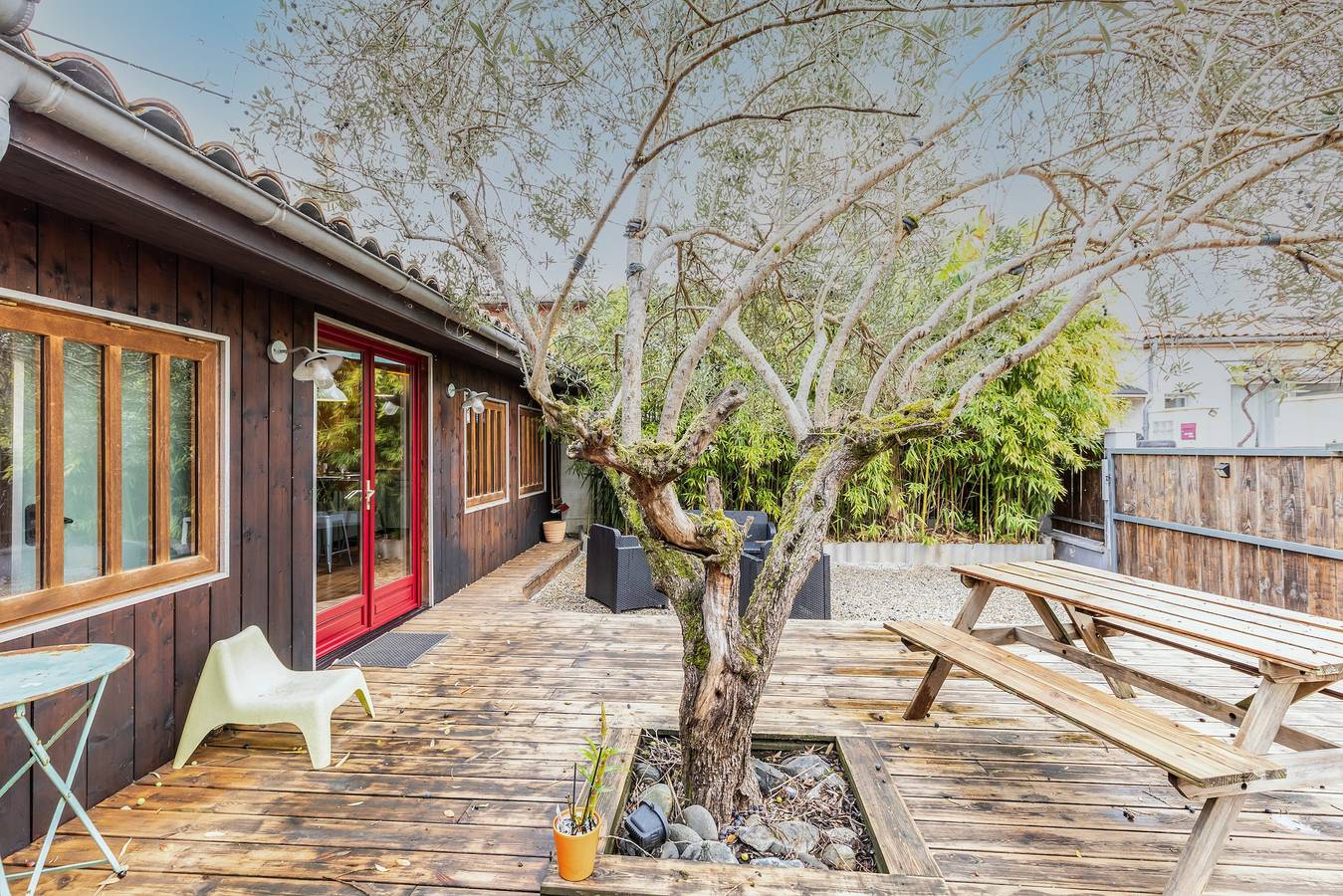 Villa « La Cabane d'Ana » avec terrasse privée, jardin privé et Wi-Fi in Bordeaux, Région de Bordeaux