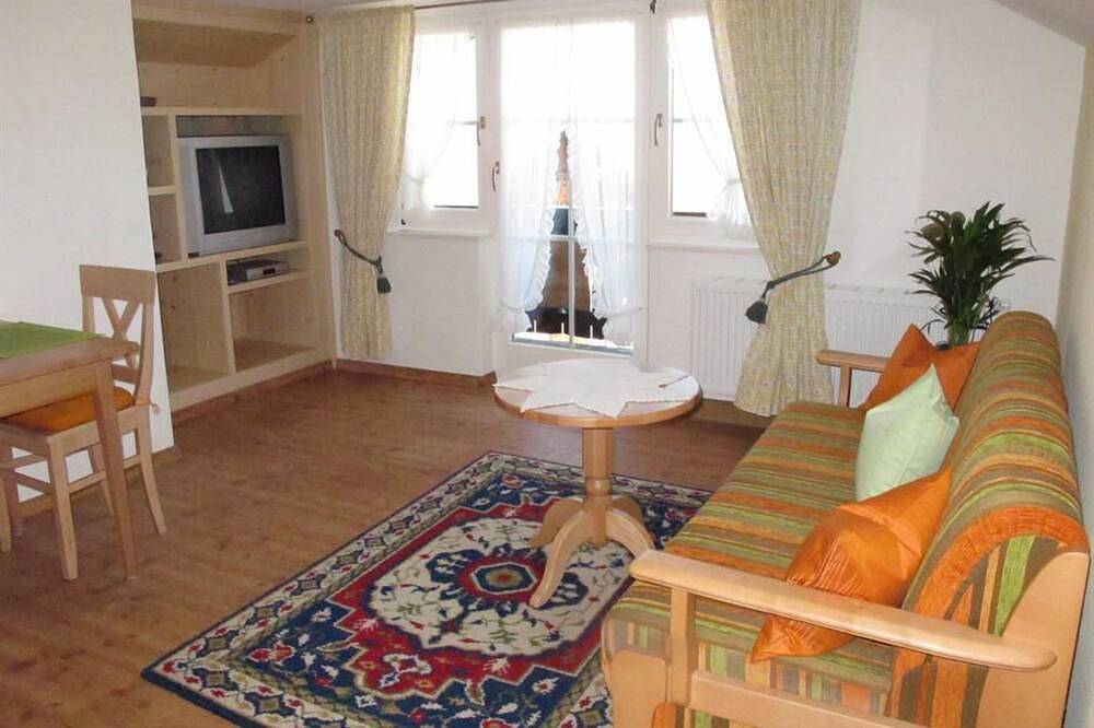 Ferienwohnung Hexi - Haus Lengdobler in Bad Kohlgrub, Bavarian Alps