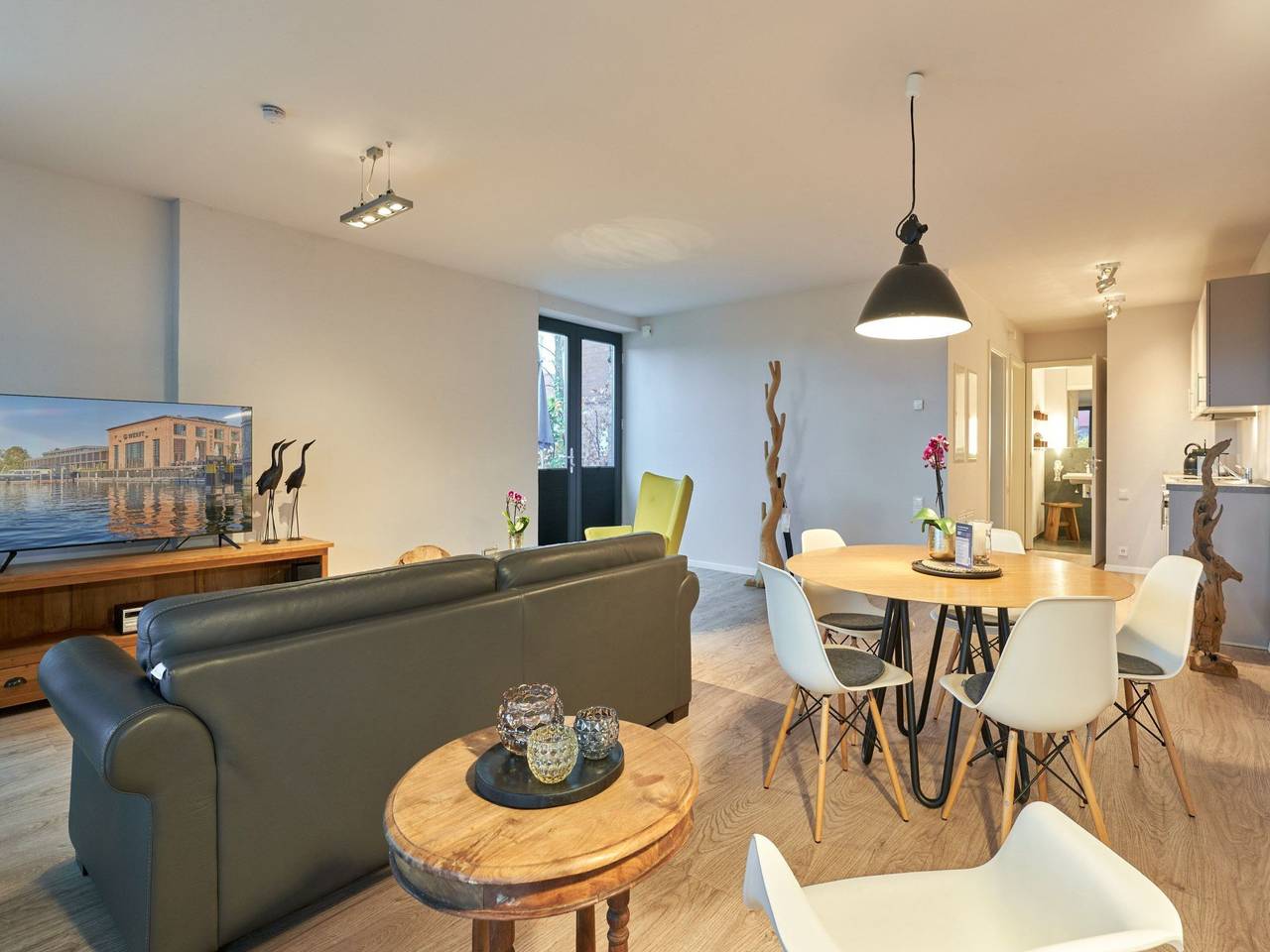 Ganze Wohnung, Wohnung in Brandenburg An Der Havel mit Garten, Terrasse und Grill in Brandenburg an der Havel