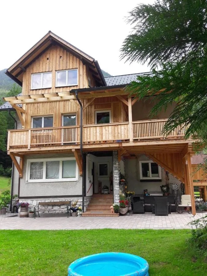 Ferienwohnung für 4 Personen, mit Ausblick und Garten - 1