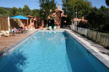 Location de vacances pour 10 personnes, avec jardin et balcon à La Motte-d'Aigues