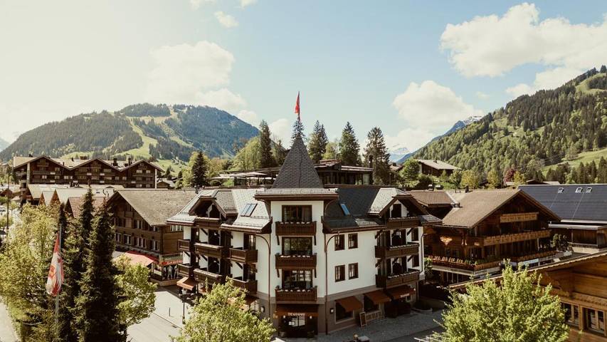 Hôtel pour 2 personnes, avec terrasse ainsi que sauna et vue